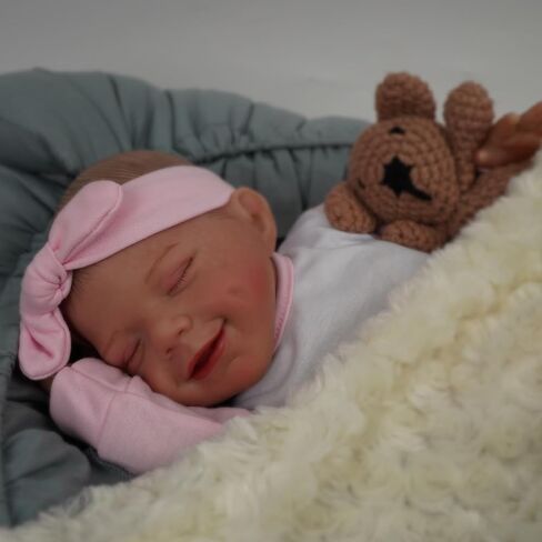 20-Inch Lifelike Reborn Baby Dolls - Sweet Smile Real Life Realistic-Newborn Soft Body Realistic Newborn Baby Dolls Sleeping Baby Girl-Best Gift for Kids Age 3+ in Saudi Arabia
