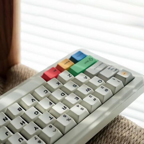 أغطية مفاتيح PBT - مجموعة أغطية مفاتيح باللون الرمادي والأبيض بنسبة 75 بالمائة من ملف تعريف الكرز 142 مفتاحًا طراز DYE-Sub البسيط مناسب للوحة مفاتيح الألعاب الميكانيكية 60/61/65/68/75/87 in Kuwait