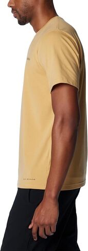 Columbia Men's Sun Trek Short Sleeve Tee in Saudi Arabia