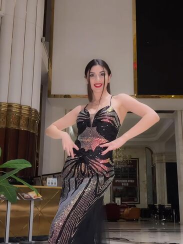 Angel-fashions Women's V Neck Blue Floral Sequin Sheath Long Evening Dress in Kuwait