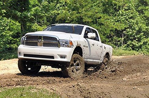 طقم رفع Rough Country 6 بوصات مع دعامات N3 لـ 2009-2011 Ram 1500 4WD - 32932 in Saudi Arabia