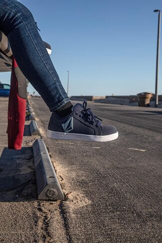 Volcom Women's Stone Construction Shoe in Saudi Arabia