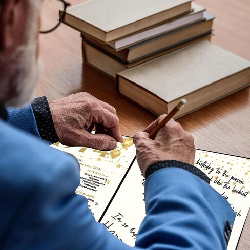 هدية عيد الميلاد الخمسين للرجال أو النساء من كرينكس، ملصق عيد ميلاد إبداعي في عام 1974، كتاب توقيع ضيف عيد الميلاد الخمسين العملاق لتزيين حفلات عيد الميلاد الخمسين باللونين الأسود والذهبي in Kuwait