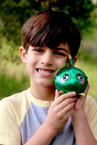 Squeezamals Series 5 Mystery 4-Pack! 3.5-inch Slow-Rise Memory Foam, Sweetly Scented Ball Shaped Stuffed Animals! Made, safe materials in Saudi Arabia