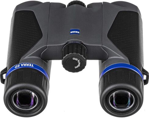 منظار الجيب ZEISS Terra ED صغير الحجم ومقاوم للماء وسريع التركيز مع زجاج مطلي للحصول على وضوح مثالي في جميع الظروف الجوية لمشاهدة الطيور والصيد ومشاهدة المعالم السياحية in Saudi Arabia