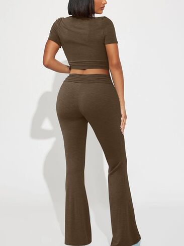 ملابس Ekaliy مكونة من قطعتين للنساء كاجوال برقبة مربعة وبنطلون مضلع طقم رياضي لليوجا in Kuwait