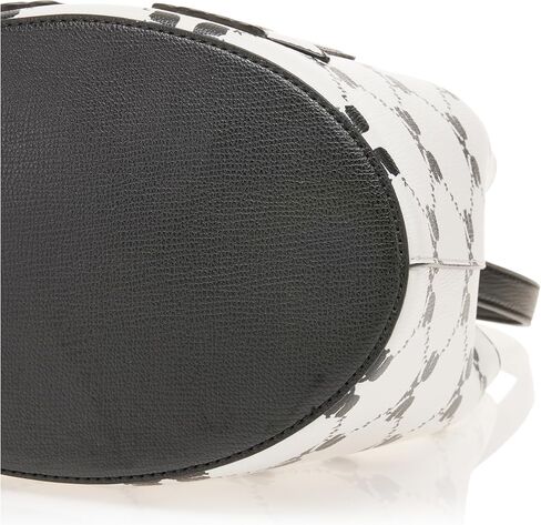 حقيبة يد كارل لاغرفيلد باريس مايبيل باكت in Kuwait