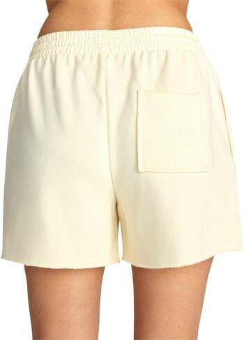 شورت نسائي من مجموعة Sunday Collection من RVCA in Kuwait