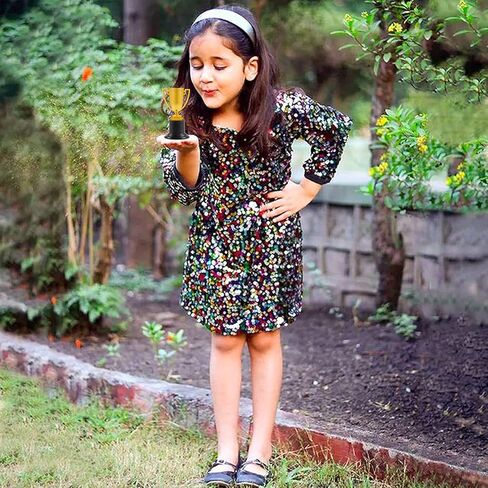 24 عبوة من أكواب الكأس الذهبية البلاستيكية للبطولات الرياضية، وجائزة المدرسة، وجائزة الألعاب، وتزيين الحفلات، ومفضلات الحفلات in Kuwait