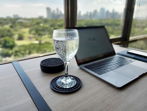 Coasters - [6 Pack] - Silicone Coasters for Drinks - Coasters with Holder, Non Slip and Non-Stick Coasters. Prevents Damage to Furniture and Tables, Suitable for Both Hot and Cold Drinks. in Saudi Arabia