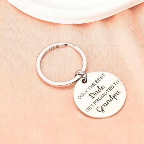 سلسلة مفاتيح هدية جديدة للرجال والجد والجد والكريسماس وعيد الميلاد للرجال فقط افضل الاباء يحصلون على ترقية الى الجد، هدايا لاعلانات الطفل، هدية اعلان عن الطفل، in Kuwait