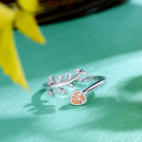 خواتم جوهرة الميلاد من الفضة الإسترلينية قابلة للتعديل - تنمو من خلال ما تمر به من خلال حلقة أوراق الشجر ملفوفة حول أوراق الزيتون وهدية عيد ميلاد للفتيات والنساء مع بطاقة in Kuwait