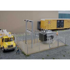 Walthers Cornerstone 933-4175 HO Scale Small Substation - Kit - 5 x 3-13/16 x 2-7/8" 12.7 x 9.7 x 7.3cm