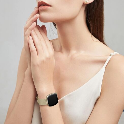 أحزمة معدنية متوافقة فقط مع Fitbit Versa 4/ Versa 3 وFitbit Sense/Sense 2، أربعة نماذج، أحزمة رياضية بديلة بحلقة شبكية معدنية مغناطيسية قوية مقاومة للماء للنساء والرجال، ذهبي شامبانيا in Kuwait