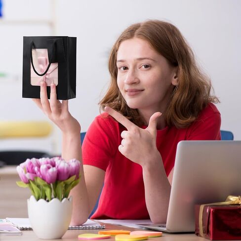 حقيبة هدايا بيضاء من Fuutreo 50 قطعة مع نافذة شفافة، حقيبة هدايا صغيرة من كرافت مع مقبض وحقيبة تسوق ورقية لبطاقة الهدايا، حقيبة هدايا عيد الحب لحفلات الزفاف (4 × 2.75 × 4.5 بوصة) in Saudi Arabia