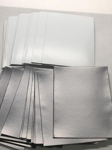 أكمام بطاقات غير لامعة من Whiteblack لـ MTG، 600 قطعة من أكمام البطاقات القياسية الملائمة تمامًا لبطاقات التداول الرياضية وبطاقات البيسبول TCG Magic، حامي البطاقة للصور الصغيرة، خلط قوي ولطيف in Kuwait