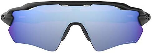 نظارات Oakley Radar EV Path الشمسية (إطار أسود غير لامع/عدسة مستقطبة مائية عميقة) مع مجموعة تنظيف العدسات (أسود) in Saudi Arabia