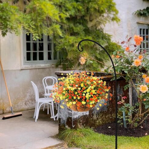 Homsunny زهور صناعية معلقة في سلة لتزيين حديقة الفناء في الهواء الطلق، ترتيب ديزي اصطناعي، نباتات وهمية في سلة بطانة جوز الهند مقاس 12 بوصة لديكور الربيع الخارجي (أصفر أحمر) in Kuwait