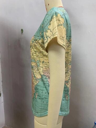 Summer Women's World Map V-Neck Short Sleeve T-Shirt Vintage Pattern Fashion 3D Print Oversized Loose Casual Top in Saudi Arabia