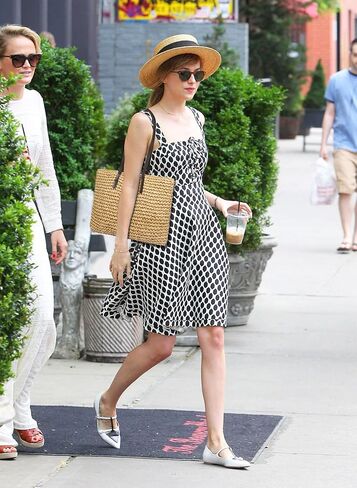 Woven Beach Bags for Women Straw Beach Bag Woven Tote Bag With Zipper Summer Handbag Handmade Straw Tote in Kuwait