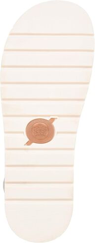 BORN Women's Karsten Sandal in Saudi Arabia