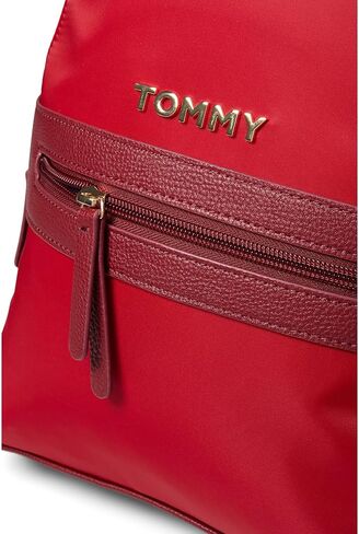 حقيبة ظهر Tommy Hilfiger Kendall II متوسطة القبة من النايلون الناعم Tommy Navy مقاس واحد in Saudi Arabia