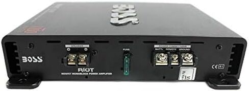 BOSS AUDIO Riot R1100M 1100W Mono Car Amplifier + R1004 4 Channel Audio Amp in Saudi Arabia