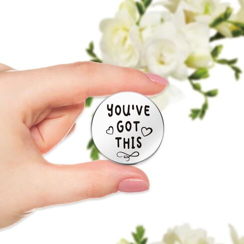 هدية رمزية لعناق الجيب الملهمة من راوسيم، هدية تذكارية للعلاقات لمسافات طويلة من الستانلس ستيل مزدوجة الجوانب مع سلسلة مفاتيح من جلد البولي يوريثين، هدية للابنة والابن والاصدقاء in Kuwait