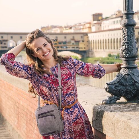 Shoulder Anti-theft Bag Adjustable Strap USB Charging Port Crossbody in Kuwait