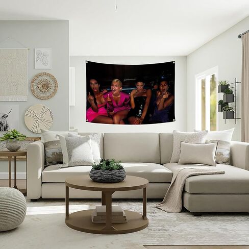 كايلي جينر 21 حفلة عيد ميلاد الاصبع الأوسط كارداشيان أعلام مضحكة 3x5FT الاصبع الأوسط صغير لغرفة النوم كلية النوم ديكور المنزل الجدار شنقا ميمي مضحك نسيج in Saudi Arabia