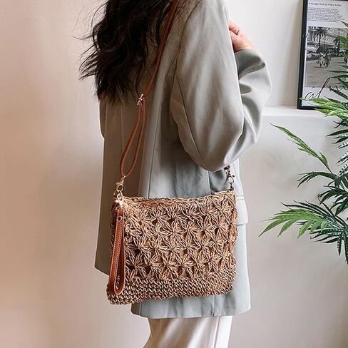 Comeon المرأة القش محفظة الصيف المنسوجة يدويا قابل للتعديل حقائب كروسبودي الرجعية سستة عطلة عطلة حقيبة القش in Kuwait