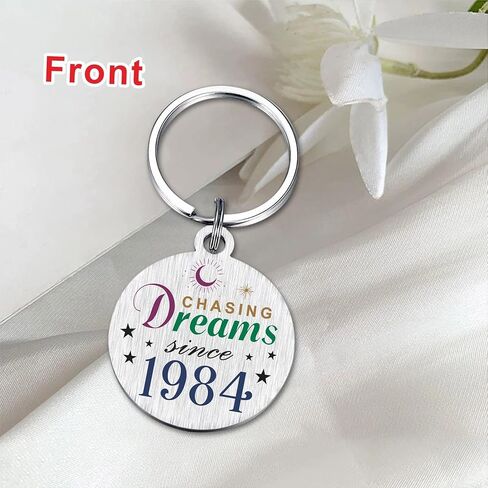 هدايا عيد الميلاد الأربعين من تنويه للرجال والنساء، سلسلة مفاتيح عيد ميلاد ولدت في عام 1984، هدايا عيد ميلاد عمرها 40 عامًا، مطاردة الأحلام منذ عام 1984 in Kuwait