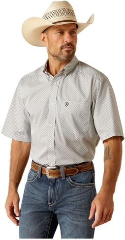 Ariat Men's Wrinkle Free Bear Classic Fit Shirt in Saudi Arabia