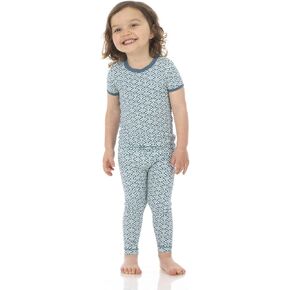 KicKee Pants Print Short Sleeve Pajama Set, Ultra Soft and Snug Fitting PJs, Matching Top and Bottom Sleepwear Set, Newborn to Baby to Kid Pajamas (Fresh Air Waves - 5 Years)