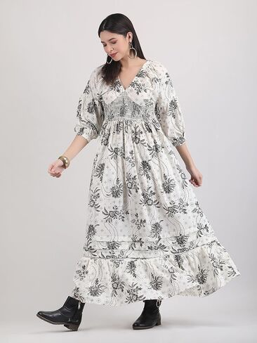 فستان نسائي طويل كاجوال طويل للارتداء في الصيف، زي سموكد مطبوع عليه زهور بوهيمية حضرية ورقبة على شكل حرف V in Kuwait