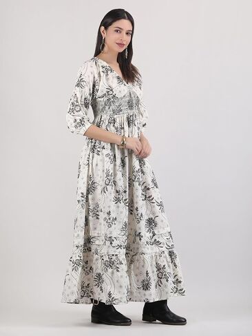 فستان نسائي طويل كاجوال طويل للارتداء في الصيف، زي سموكد مطبوع عليه زهور بوهيمية حضرية ورقبة على شكل حرف V in Kuwait