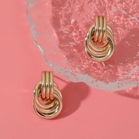 Women's Trendy Gold Earrings Collection Chunky Hoops, Knots, and Elegant Geometric Designs in Saudi Arabia