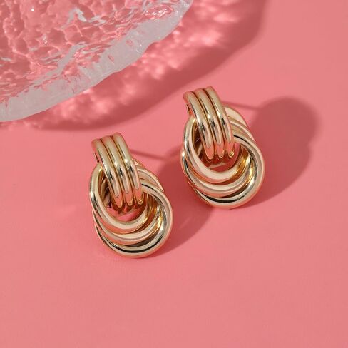 Women's Trendy Gold Earrings Collection Chunky Hoops, Knots, and Elegant Geometric Designs in Saudi Arabia