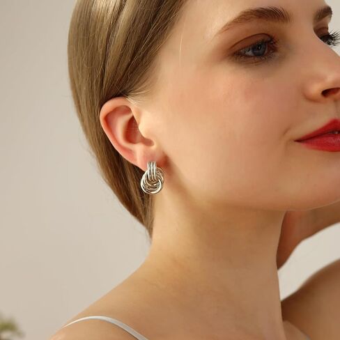 مجموعة أقراط ذهبية عصرية للسيدات ذات حلقات مكتنزة وعقد وتصميمات هندسية أنيقة in Kuwait