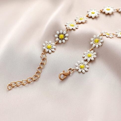 Fashion Daisy Flower Choker Necklace for Women Girls Colorful Flowers Floral 14k Gold Plated Chain Adjustable Necklaces Cute Birthday Jewelry Gifts Mother's Day in Saudi Arabia