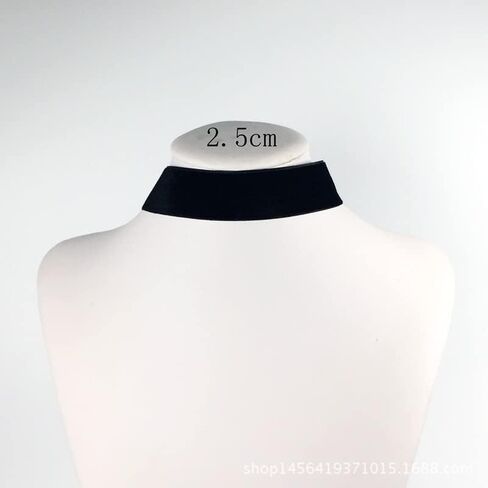 Classic Black Velvet Choker Necklace Gothic Stretch Collar Necklace Comfortable Ribbon Choker Necklace Cosplay Punk Jewelry for Women Girls in Saudi Arabia