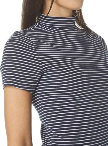 Levi's Women's Effortless Short Sleeve Tee in Saudi Arabia