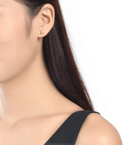 أقراط CHOW SANG SANG 999.9 24K من الذهب الصلب على شكل قلب للنساء 68709E in Kuwait