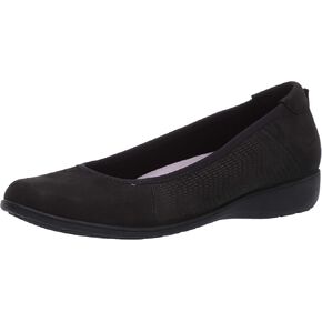 Aravon Women's Abbey Ballet Flat in Kuwait