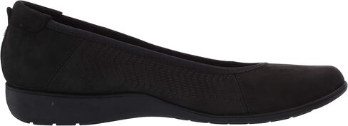 Aravon Women's Abbey Ballet Flat in Kuwait