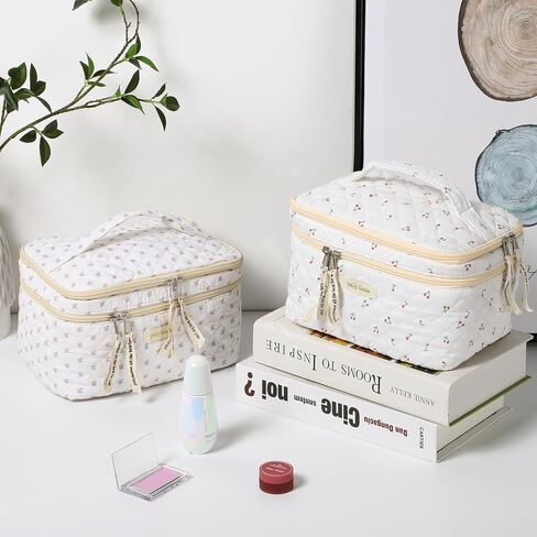 حقيبة مكياج مبطنة، حقيبة مستحضرات تجميل قطنية مع مقبض حقيبة أدوات زينة للسفر بطبقة مزدوجة للنساء حقيبة مكياج جمالية لطيفة على شكل زهور (أزرق مزدوج) in Kuwait