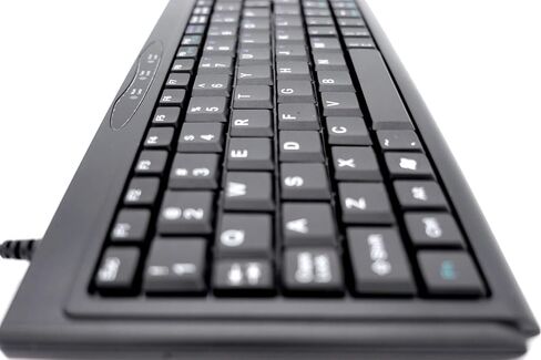 لوحة مفاتيح سلكية Solid Tek KB-P3100BU ASK-3100U USB 4x9 SuperMini - أسود in Kuwait