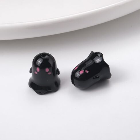 Decoendiy 30Pcs Acrylic Ghost Shaped Beads, Cute Halloween Cartoon Beads, Loose Ghost Spacer Beads, for Jewelry Making DIY Bracelets Necklaces Crafts Supplies (Black) in Kuwait