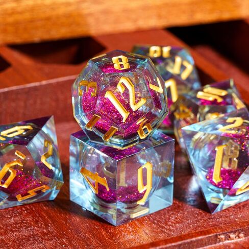 Cusdie Handmade DND Dice, Liquid Core Dice Set D&D Quicksand Sharp Dice, 7 PCs Transparent Polyhedral Dice Set for Dungeons & Dragons RPG MTG and Other Table Games(Blue and Green) in Kuwait