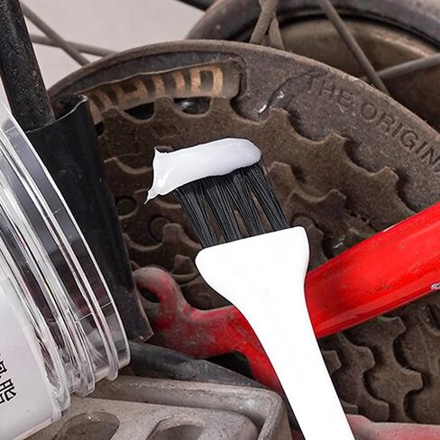 شحم الليثيوم الأبيض، مادة تشحيم ممتازة للشحوم البحرية، زيت ماكينة الخياطة، شحم باب المرآب أكثر متانة من رذاذ تشحيم باب المرآب - علبة فرشاة علوية سعة 2.8 أونصة in Kuwait